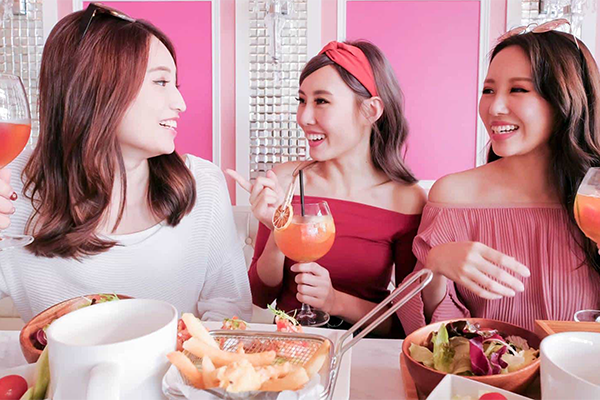 Le “Girl Dinner” : tendance TikTok ou  vraie idée équilibrée ?